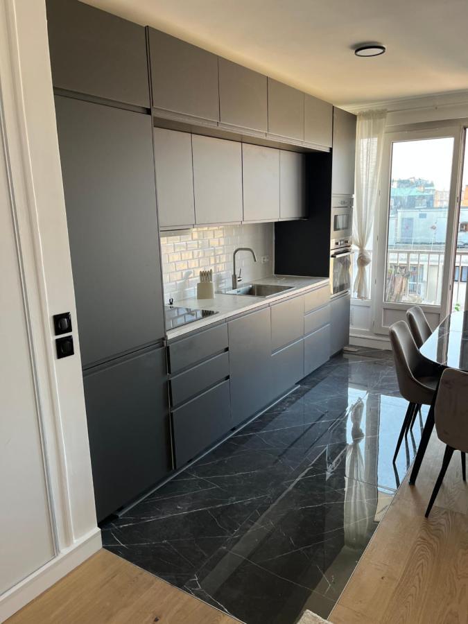 Appartement De Charme Sur Les Toits De Boulogne ! エクステリア 写真