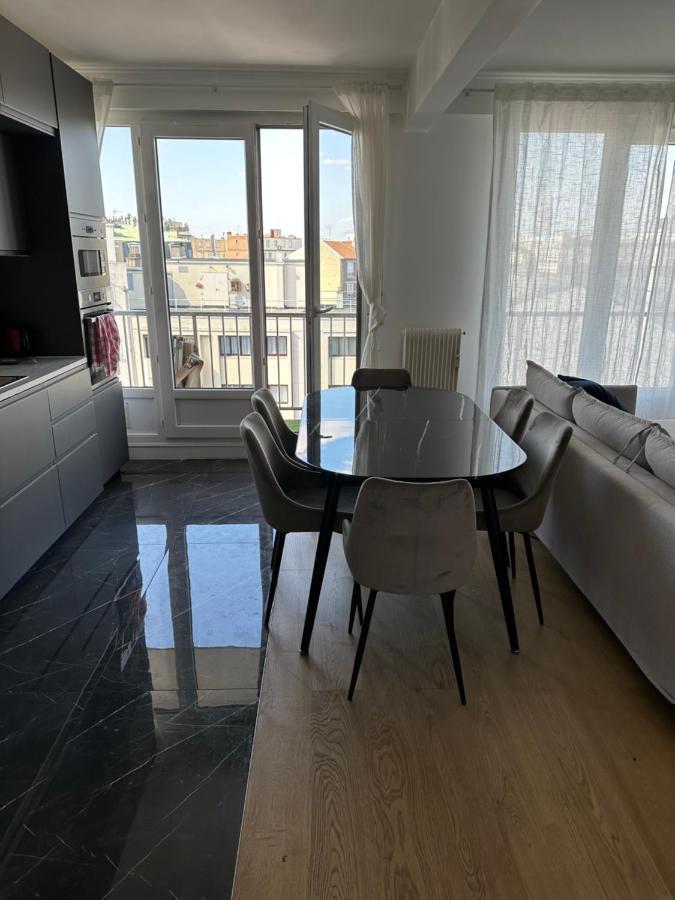 Appartement De Charme Sur Les Toits De Boulogne ! エクステリア 写真